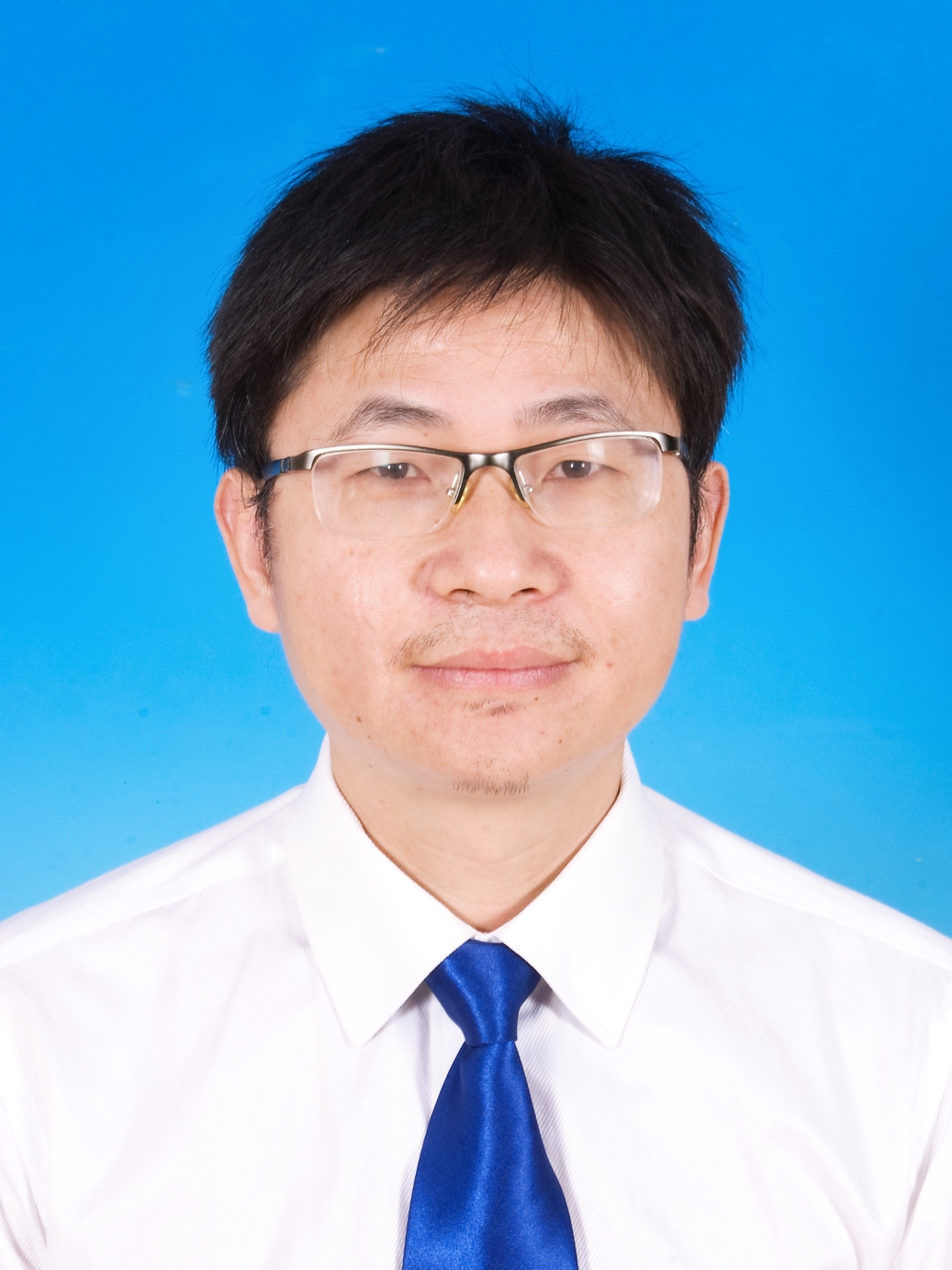 喻燦明
